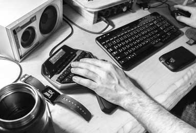 意甲知名媒体人：莱奥态度是关键，在球场上太散漫，后防核心加比亚表现越来越出色